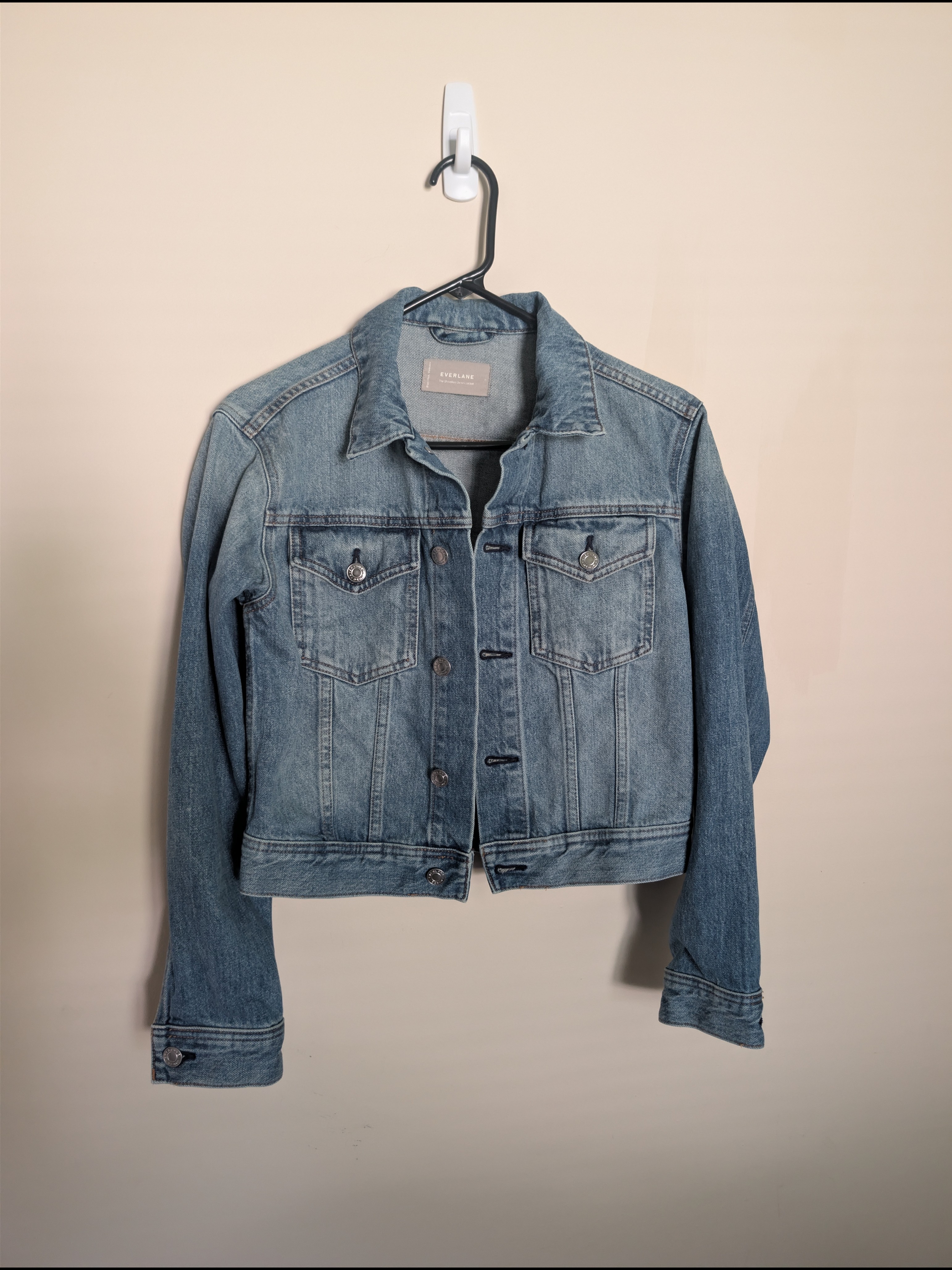 Everlane The Shrunken Denim Jacket Medium Wash Small 100% Cotton Classic Jean